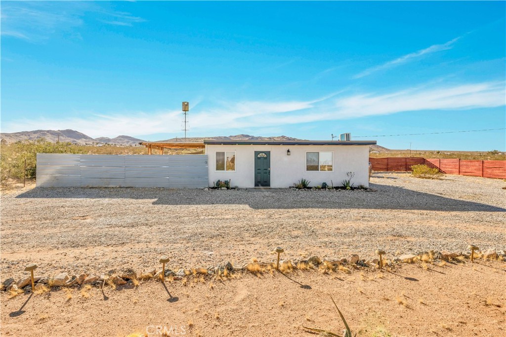 1746 Golden Sands Property Photo 1
