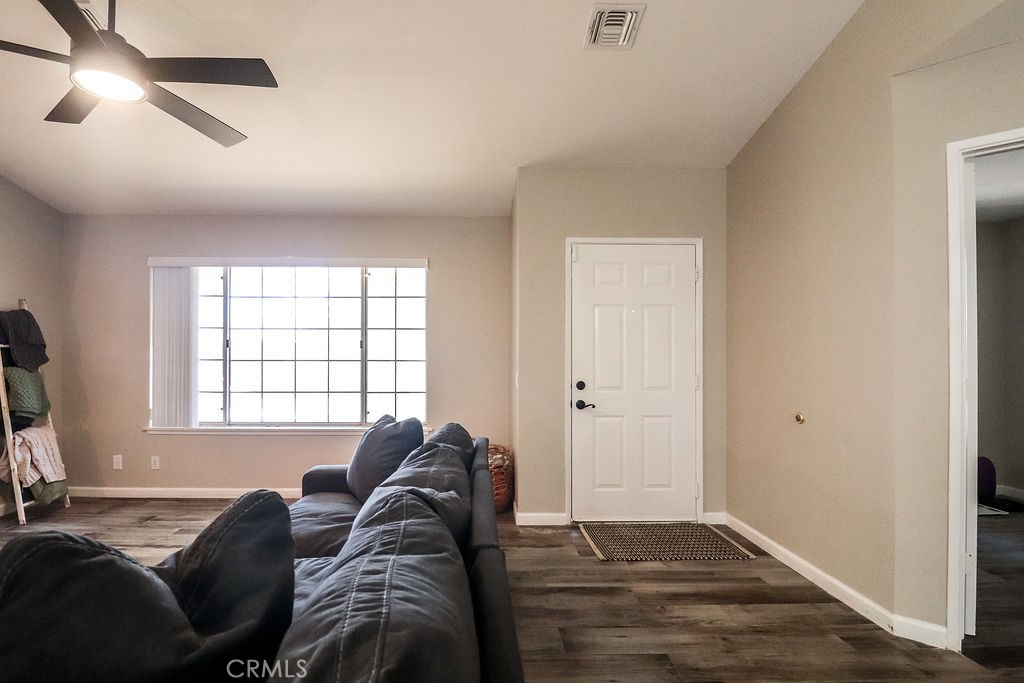 1330 Santa Fe Circle Property Photo 3