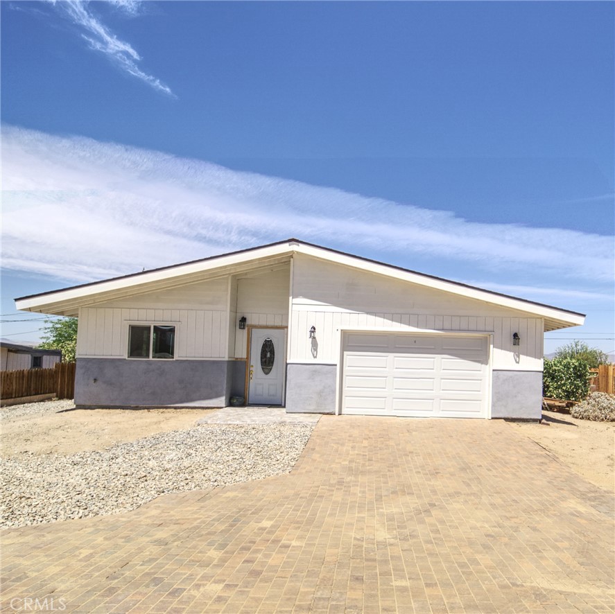 74804 Serrano Drive Property Photo 2