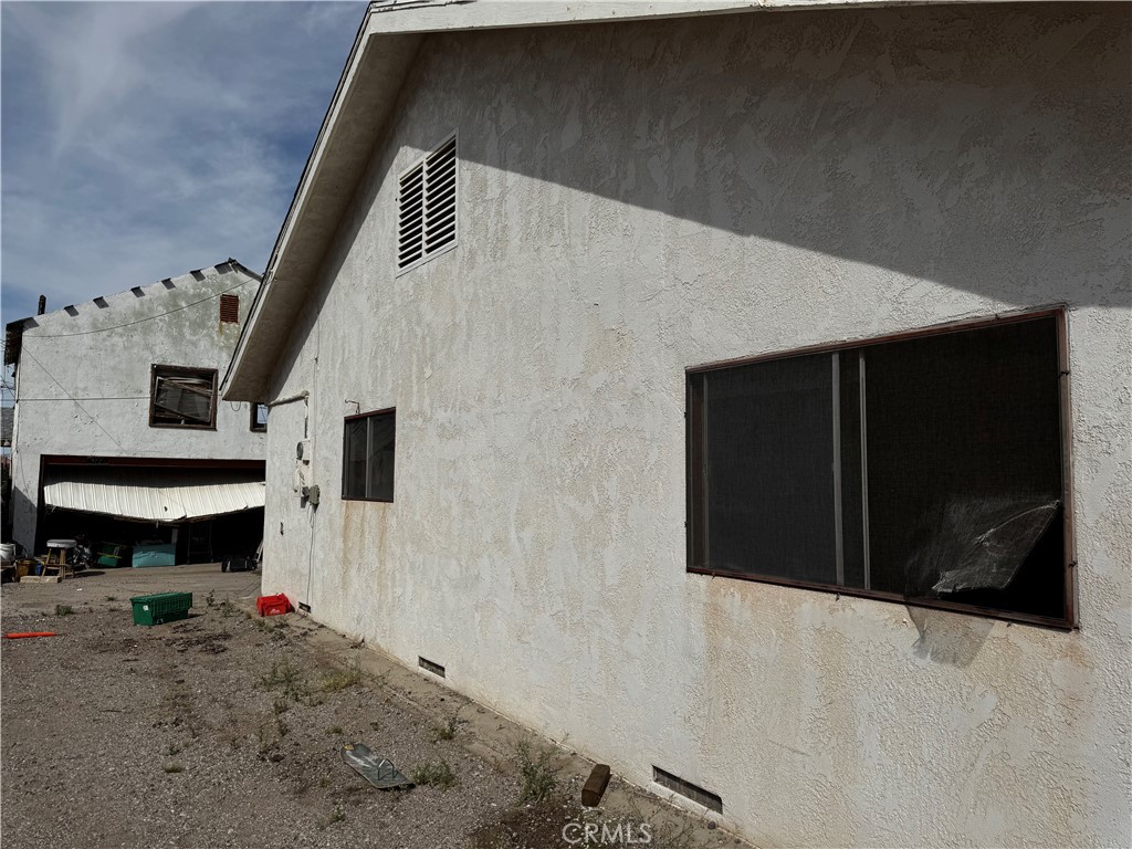 508 Bazoobuth Property Photo 3