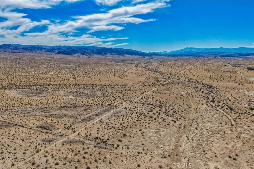 65944 Pipeline Road Property Photo 10