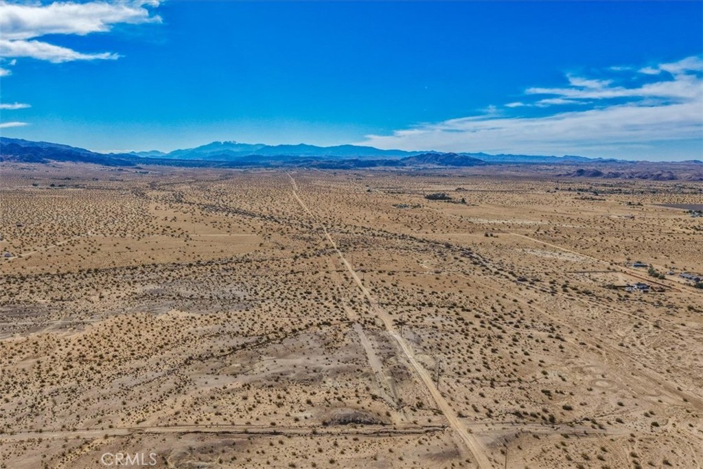 65944 Pipeline Road Property Photo 11