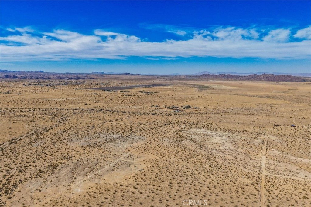 65944 Pipeline Road Property Photo 12