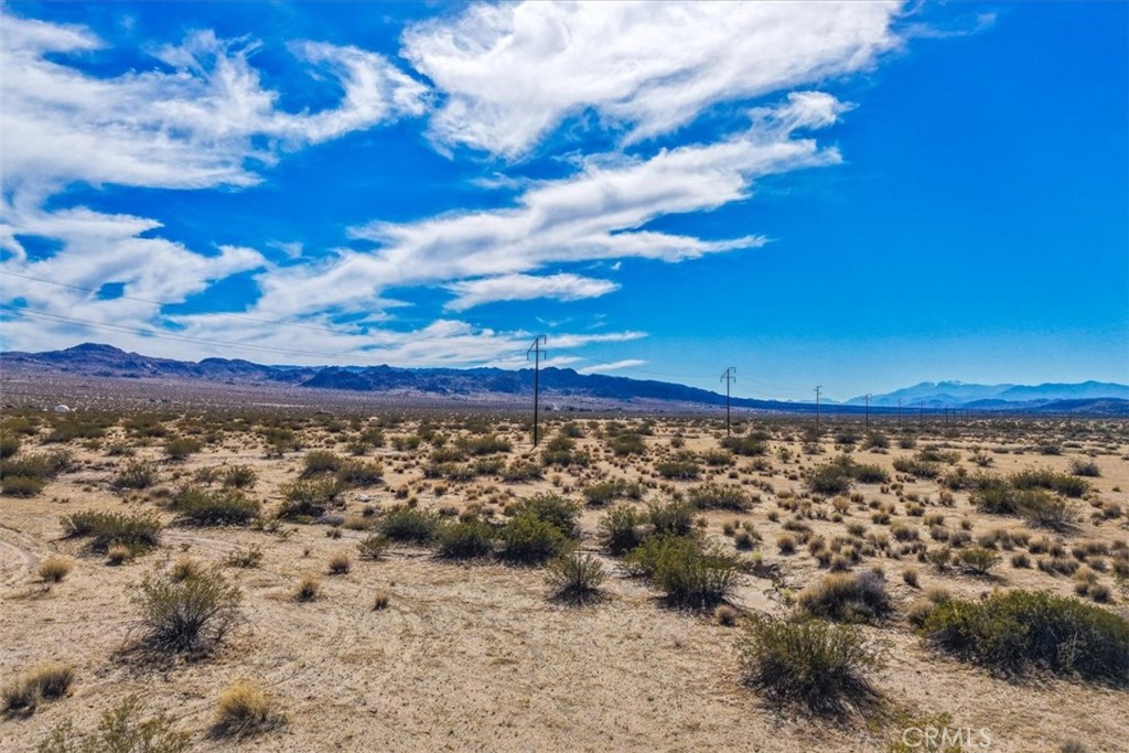 65944 Pipeline Road Property Photo 17