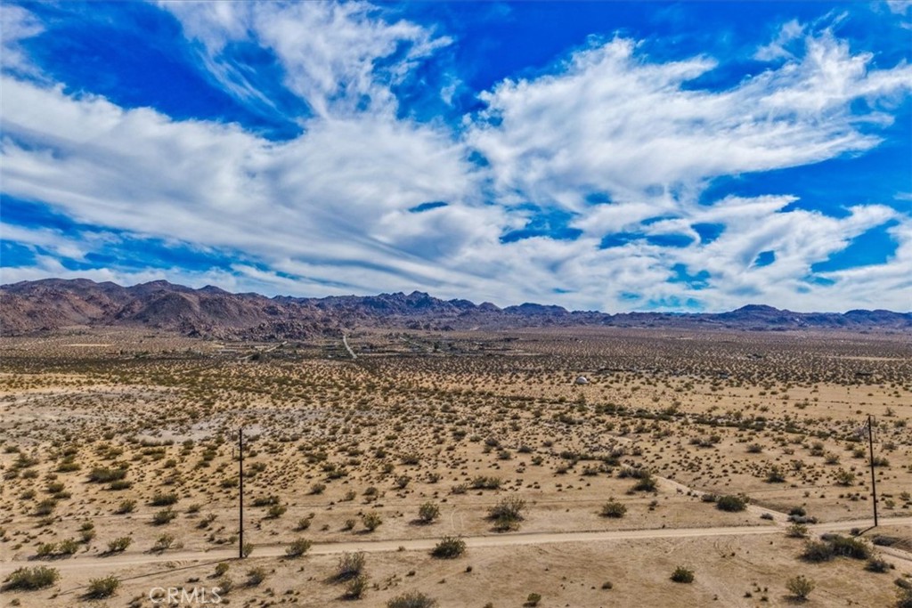65944 Pipeline Road Property Photo 18