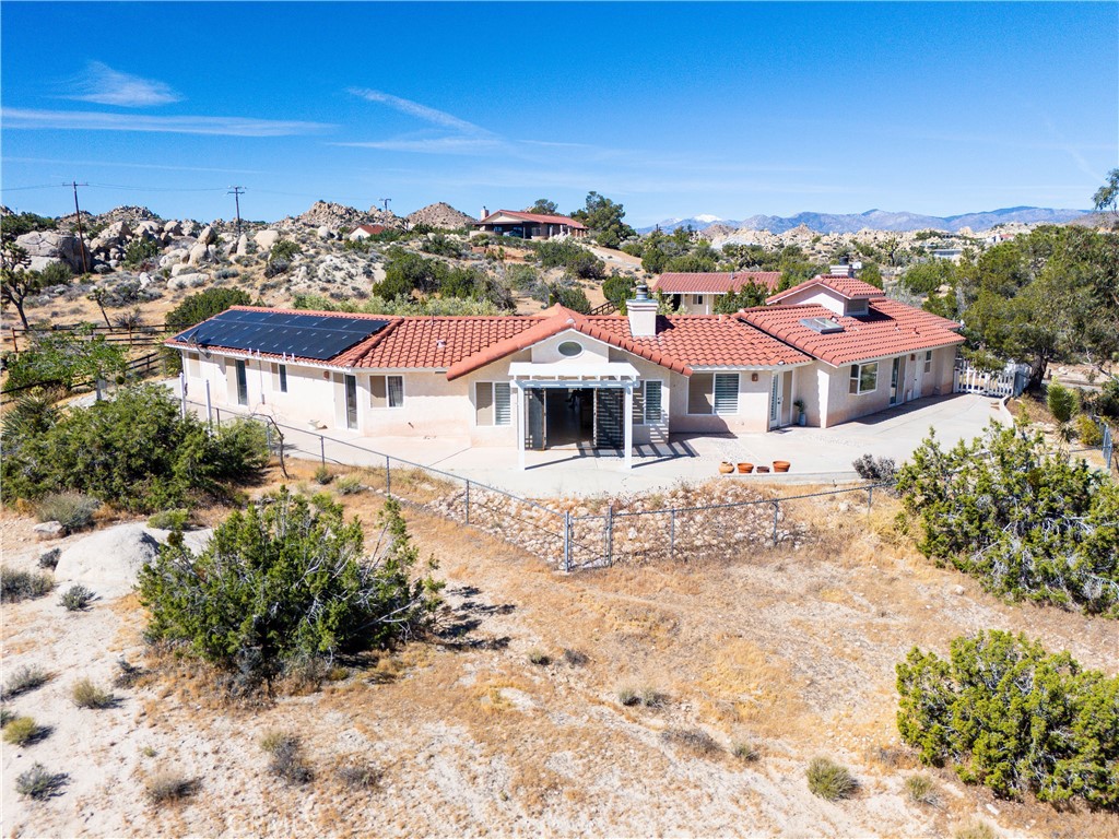 5453 Wallaby Street Property Photo 2