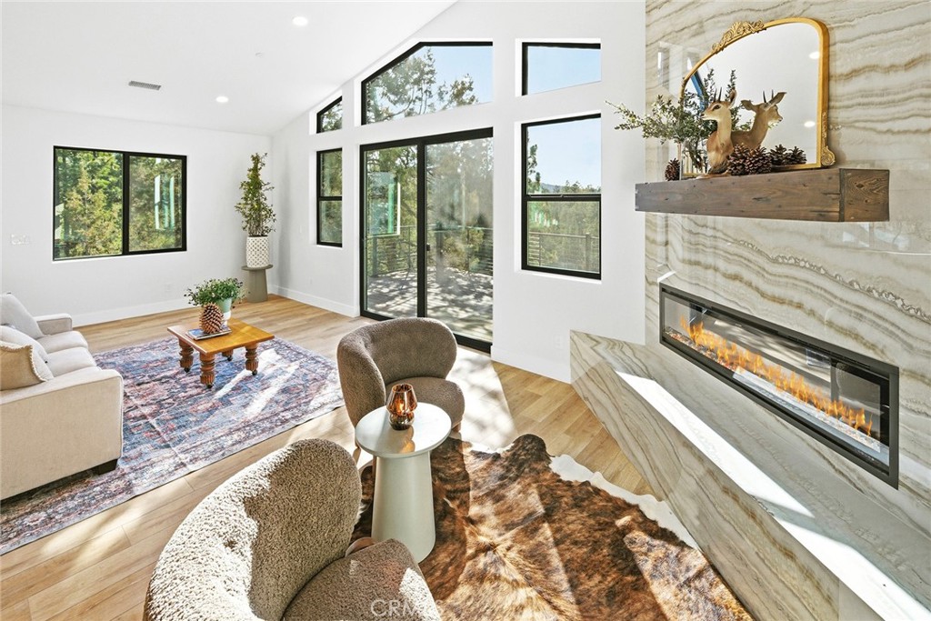 455 Tanglewood Property Photo 8