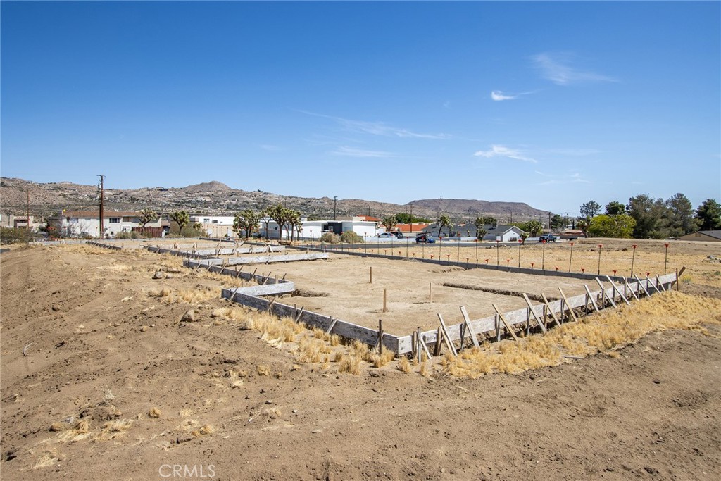 57405 Primrose Property Photo 2