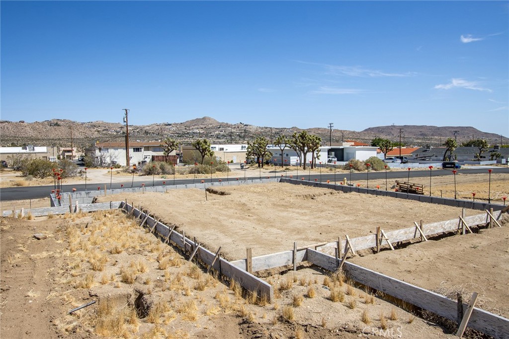 57405 Primrose Property Photo 3