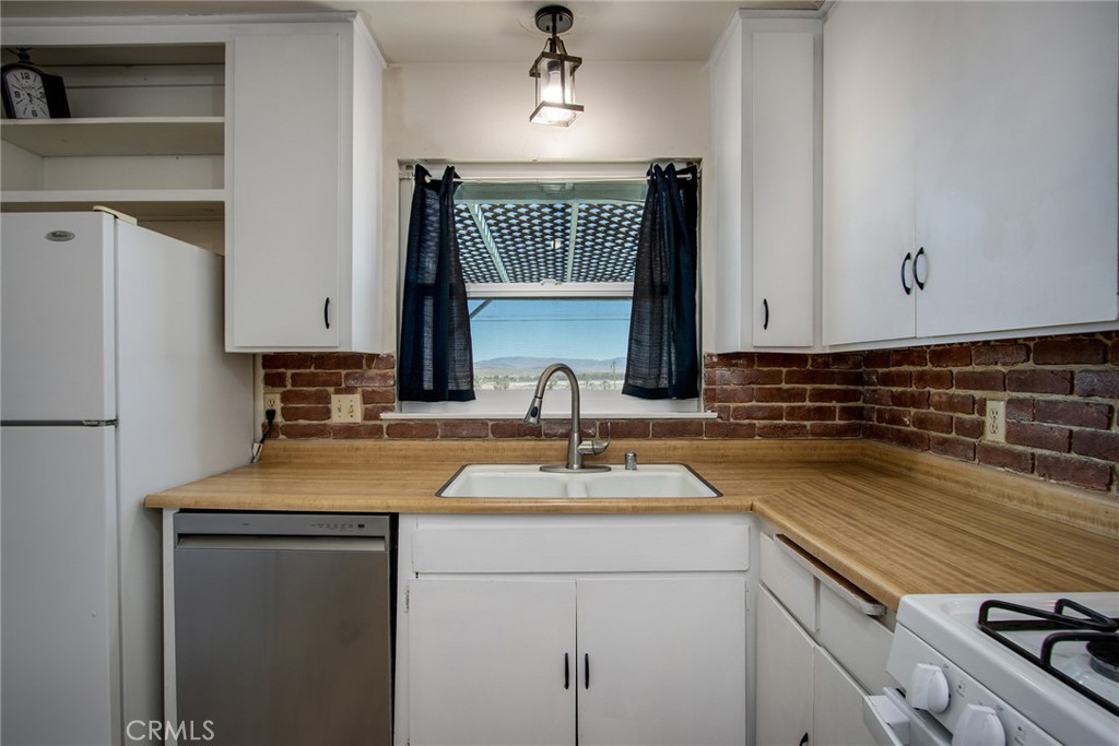 73894 Playa Vista Drive Property Photo 15