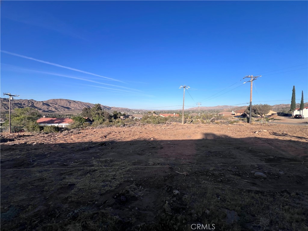 54610 Navajo Property Photo 5