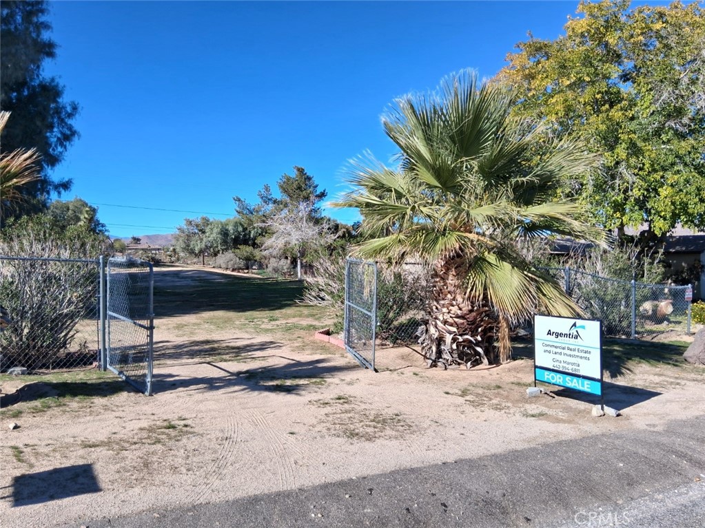 6896 Conejo Property Photo 1