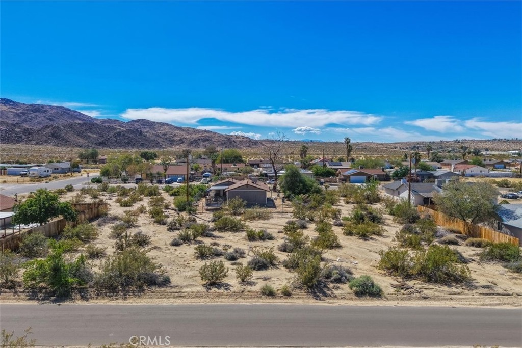 0 Estrella Property Photo 8