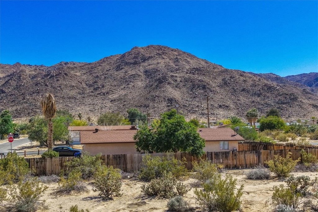 0 Estrella Property Photo 17