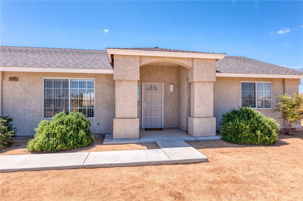58285 Caliente Property Photo 3