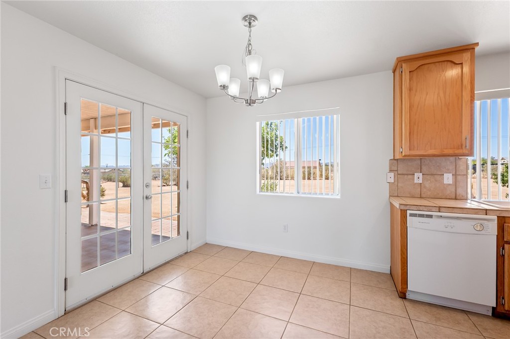 58285 Caliente Property Photo 12