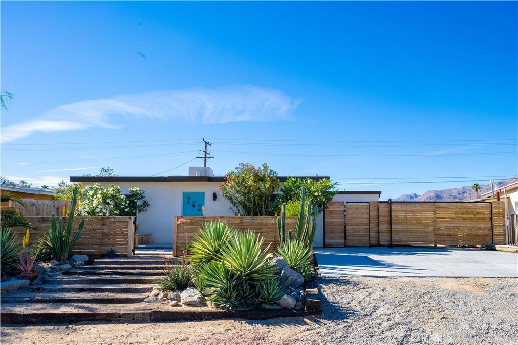 74885 Serrano Dr Property Photo 58