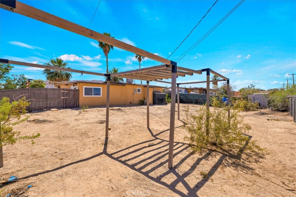 74076 Casita Property Photo 29