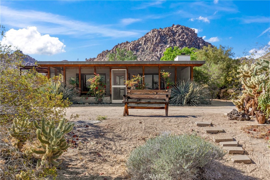 63773 Hollinger Property Photo