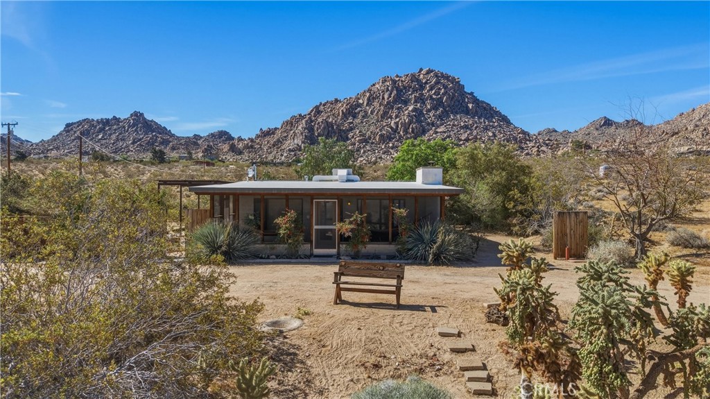 63773 Hollinger Property Photo 7