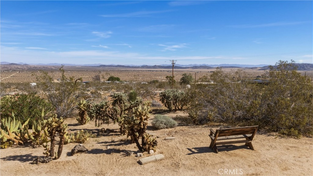63773 Hollinger Property Photo 8