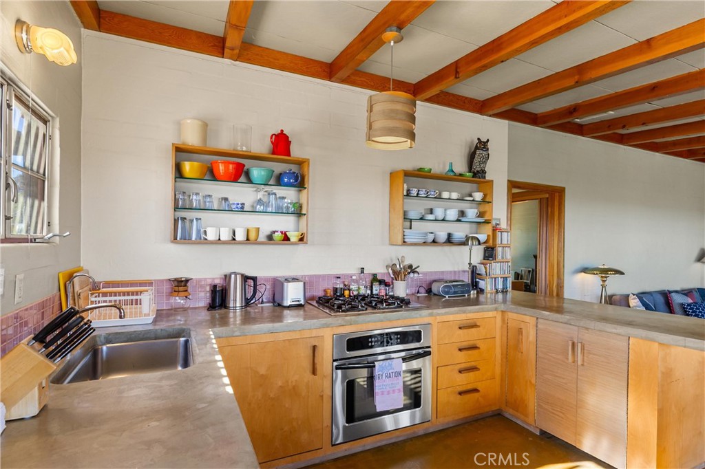 63773 Hollinger Property Photo 28