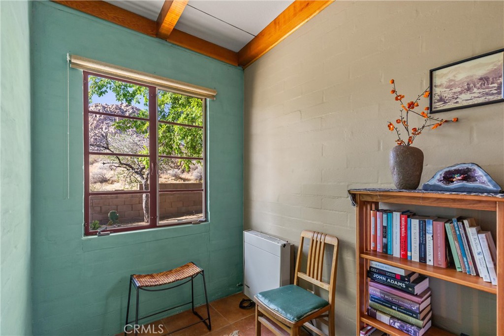 63773 Hollinger Property Photo 32