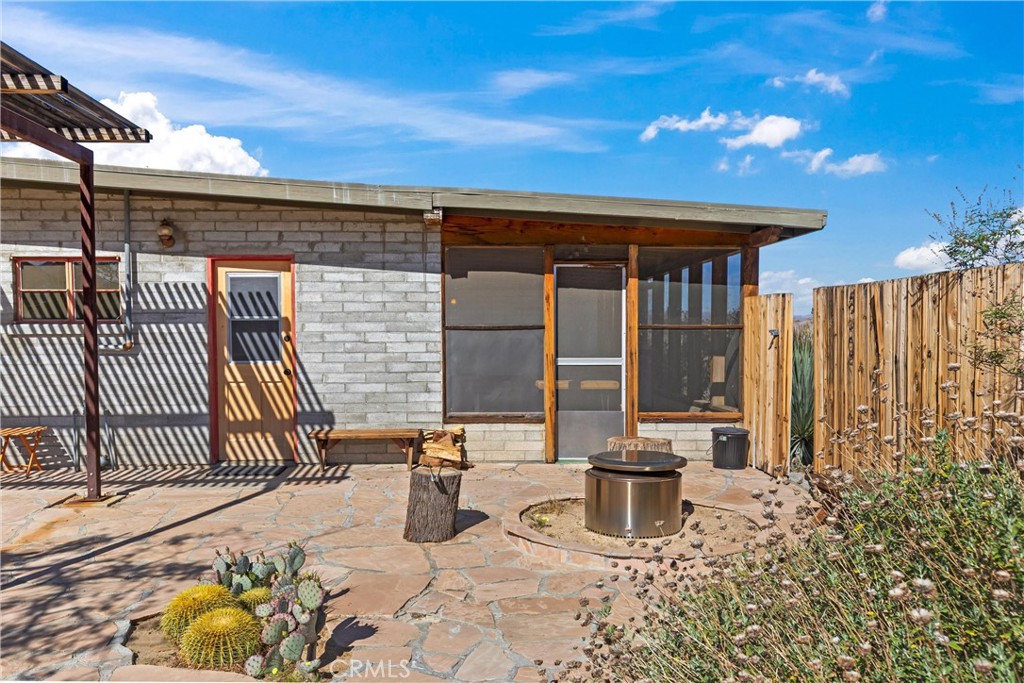 63773 Hollinger Property Photo 41