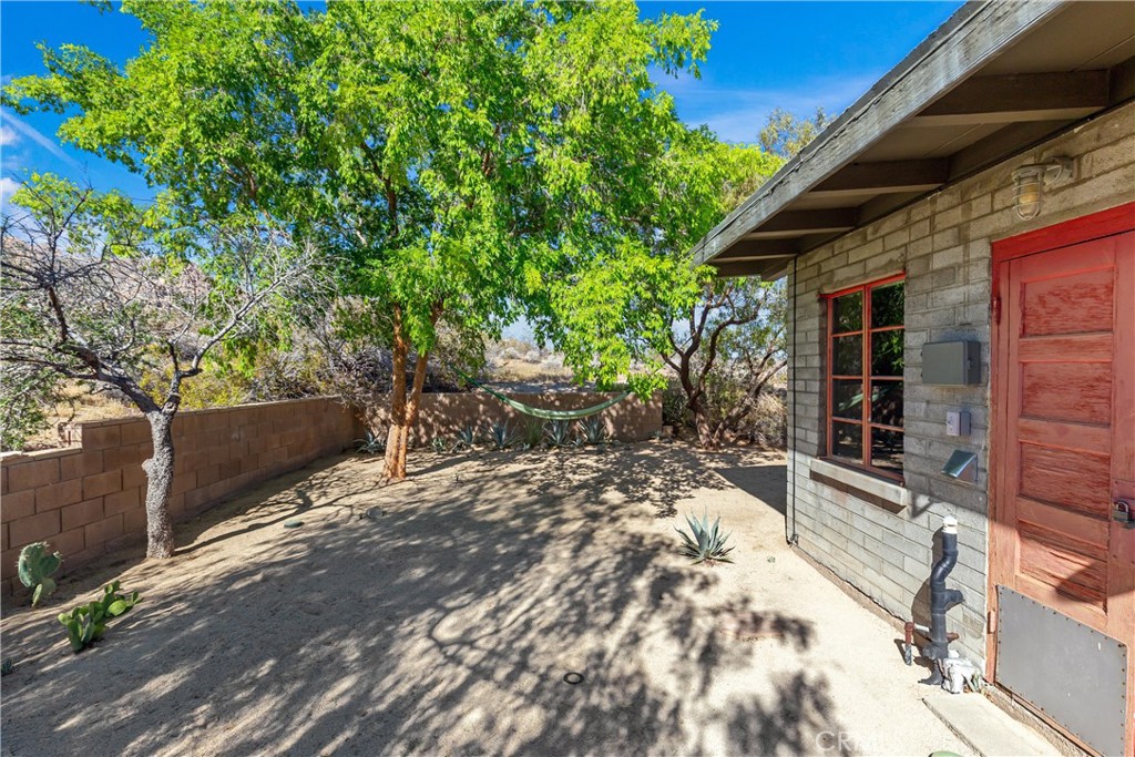 63773 Hollinger Property Photo 47