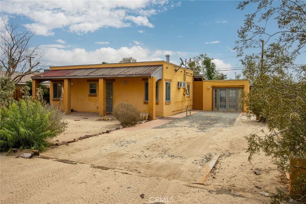 6155 Cahuilla Property Photo 2
