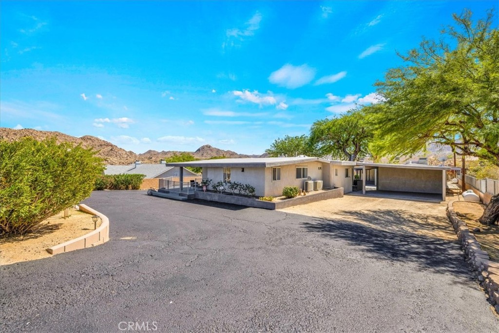 61833 Alta Mesa Property Photo 7