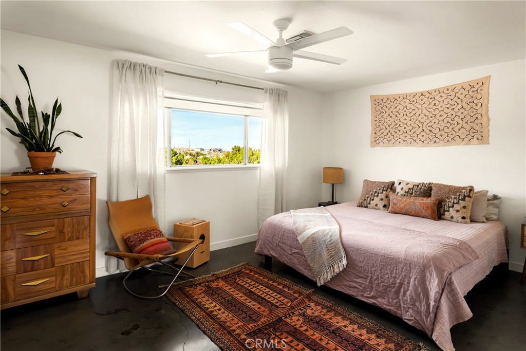 5887 Deerhurst Property Photo 24