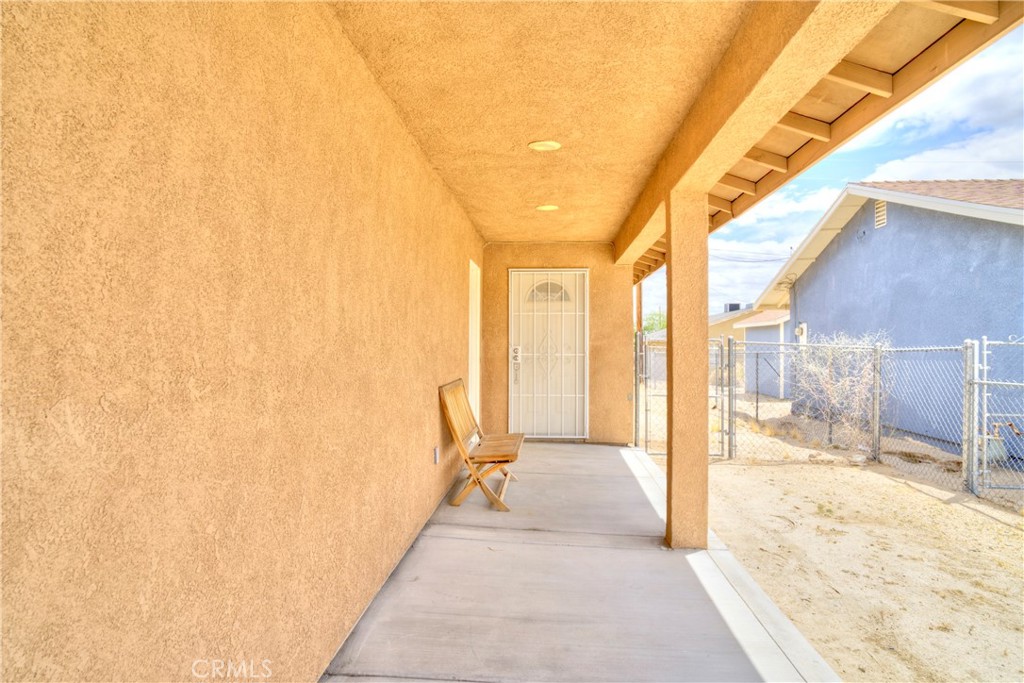 6627 Smoketree Property Photo 4