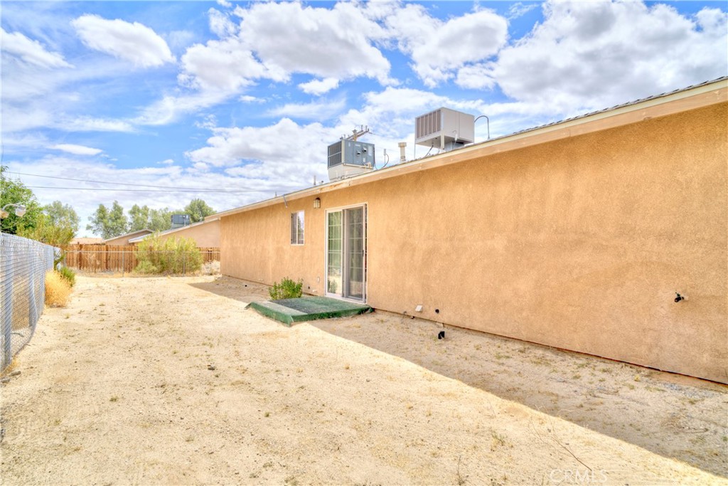 6627 Smoketree Property Photo 29