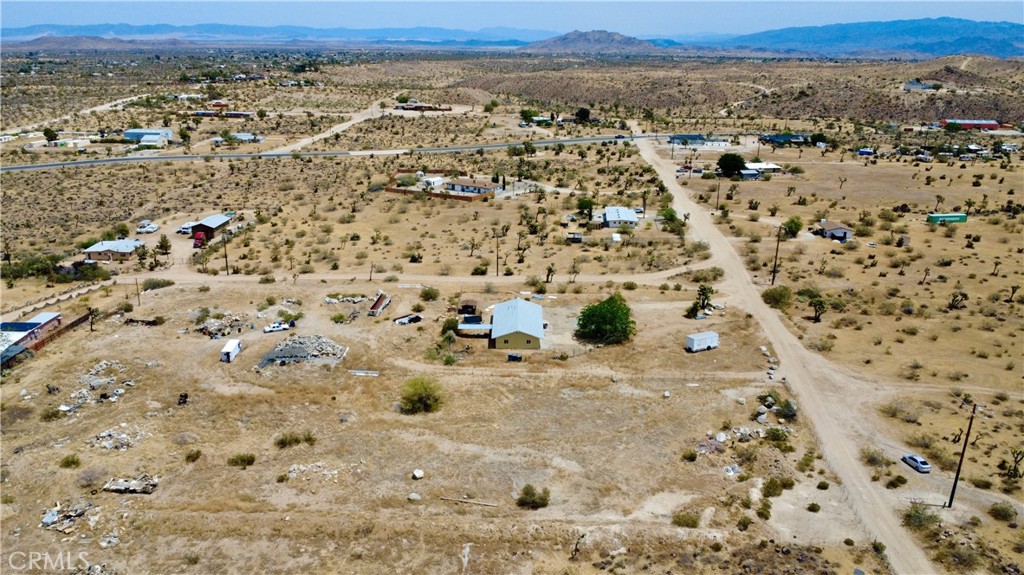 55700 Sunset Avenue Property Photo 12