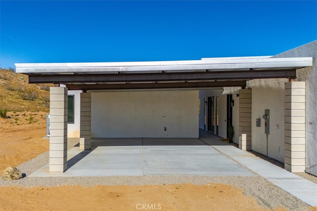 621 N Sage Avenue Property Photo 31