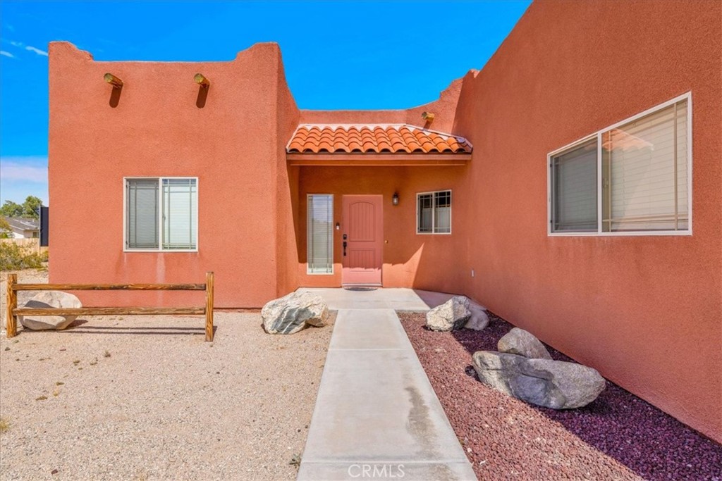 7425 Kellogg Avenue Property Photo 4