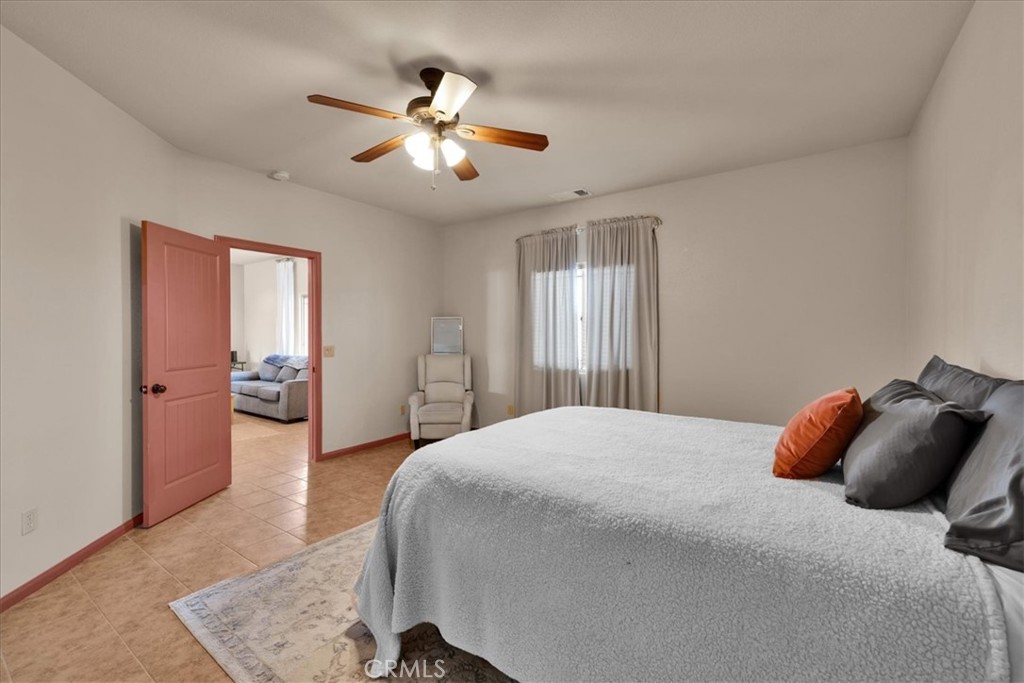 7425 Kellogg Avenue Property Photo 19