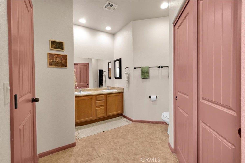 7425 Kellogg Avenue Property Photo 20
