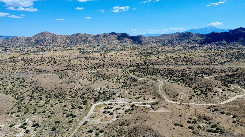 101 Cimarron Road Property Photo 12
