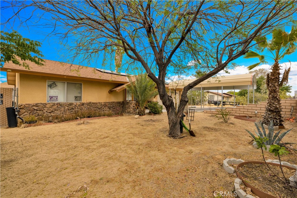 61504 Capilla Drive Property Photo 3
