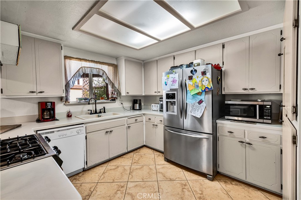 61504 Capilla Drive Property Photo 13