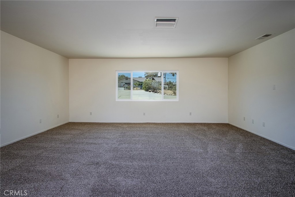 58390 Delano Trail Property Photo 17