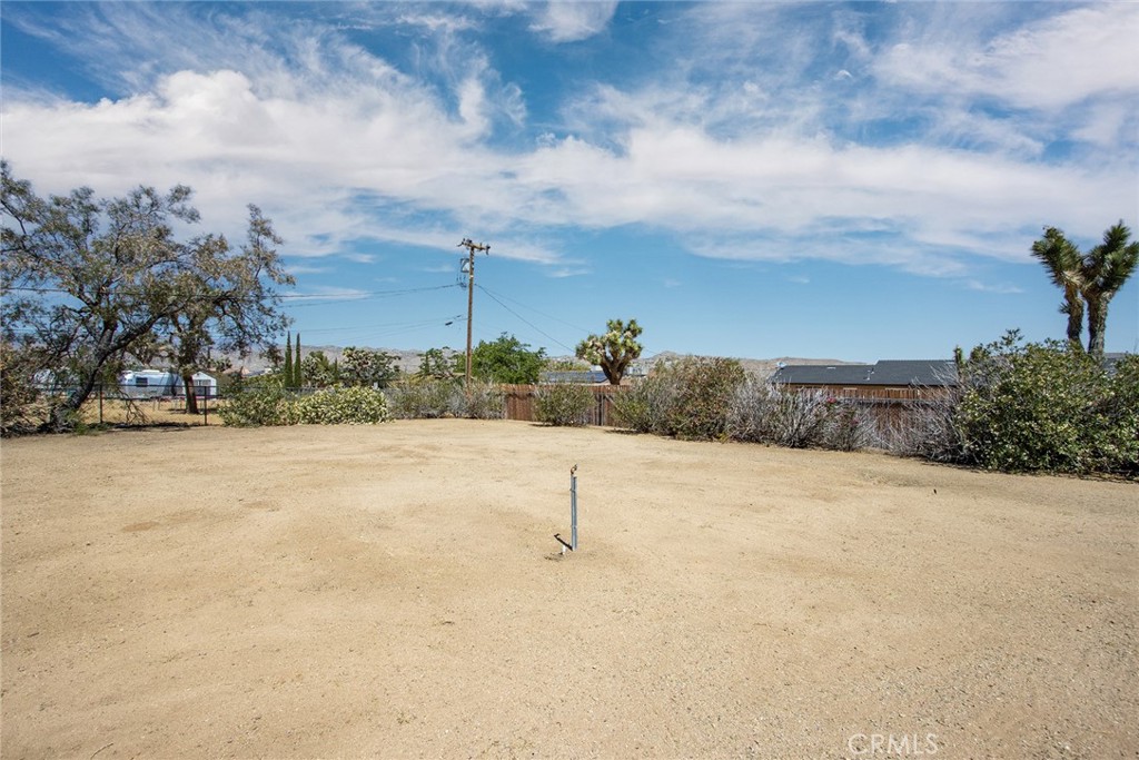 58390 Delano Trail Property Photo 32