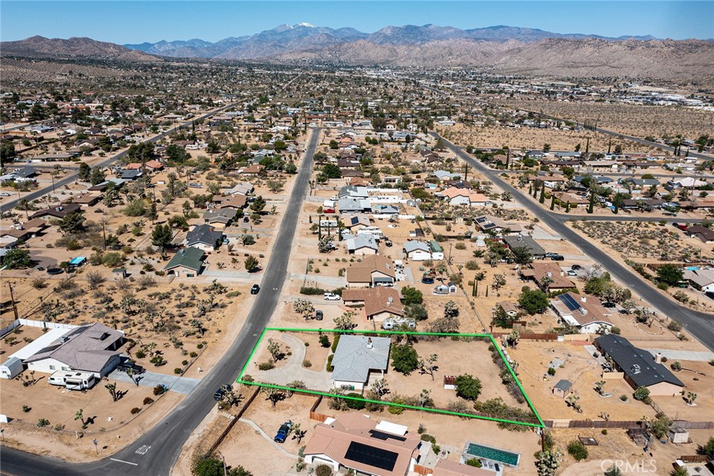 58390 Delano Trail Property Photo 37