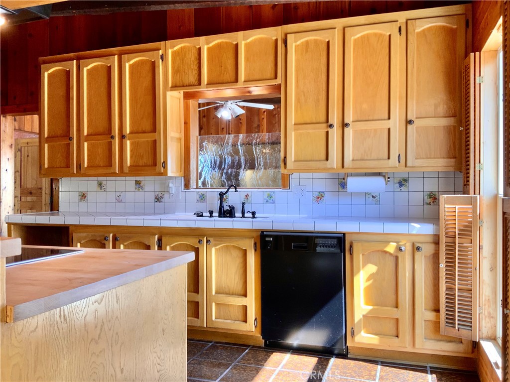55149 Hoopa Trail Property Photo 8