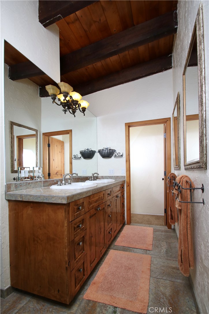 55149 Hoopa Trail Property Photo 24