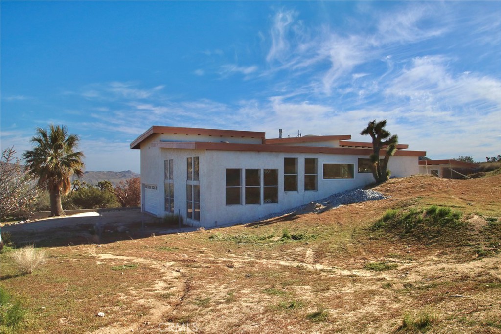 55149 Hoopa Trail Property Photo 43