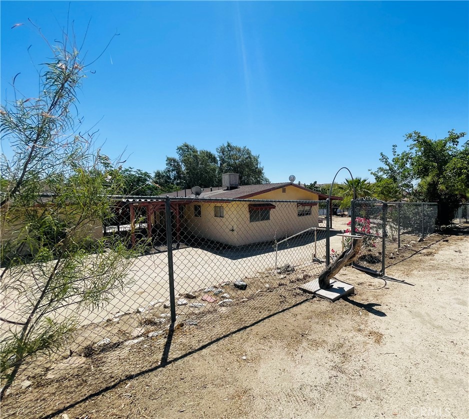 49116 Hibiscus Property Photo 7
