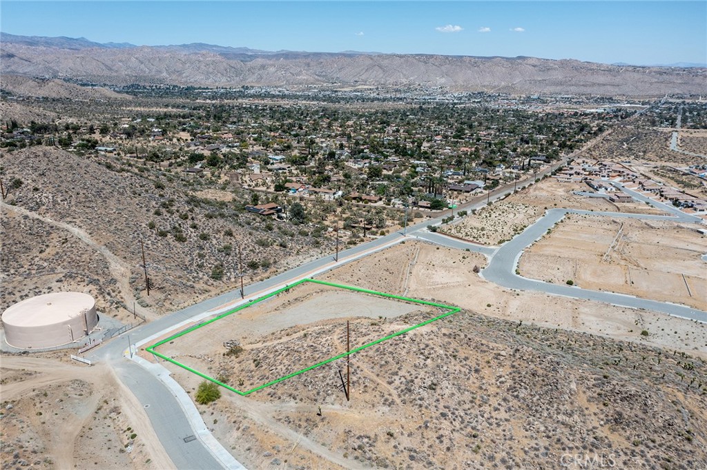 8811 Sage Property Photo 3